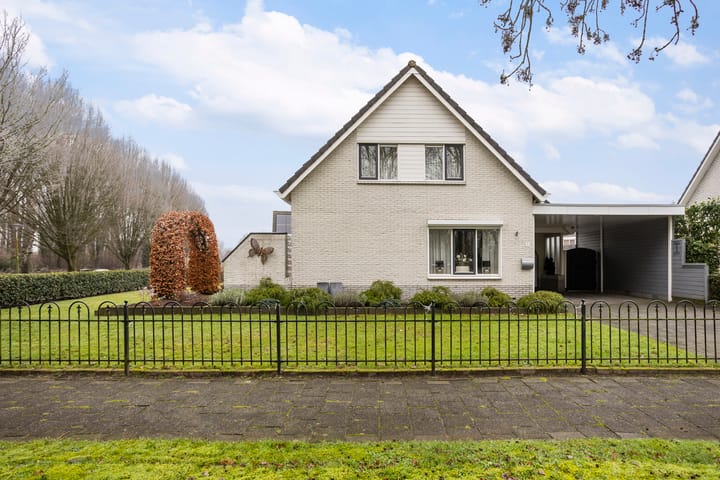 Foto 41 van E.E.G.-laan 1