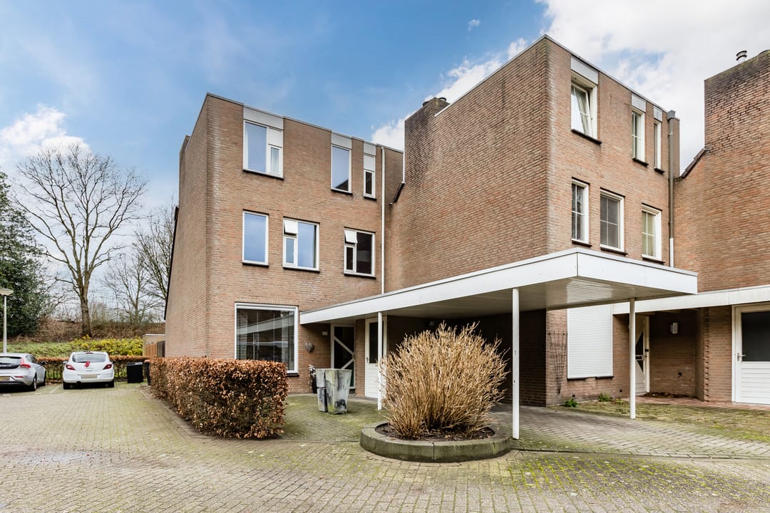 Foto 1 van Mascagnihof 612