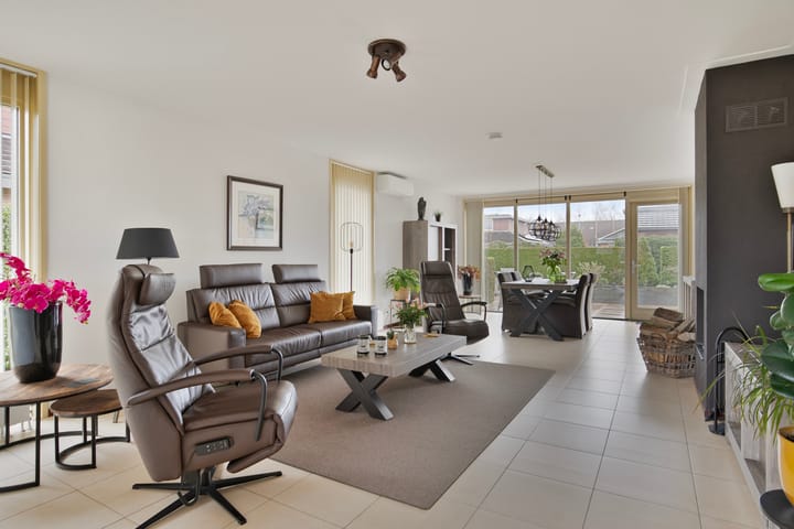 Foto 2 van Katrien Duckstraat 16