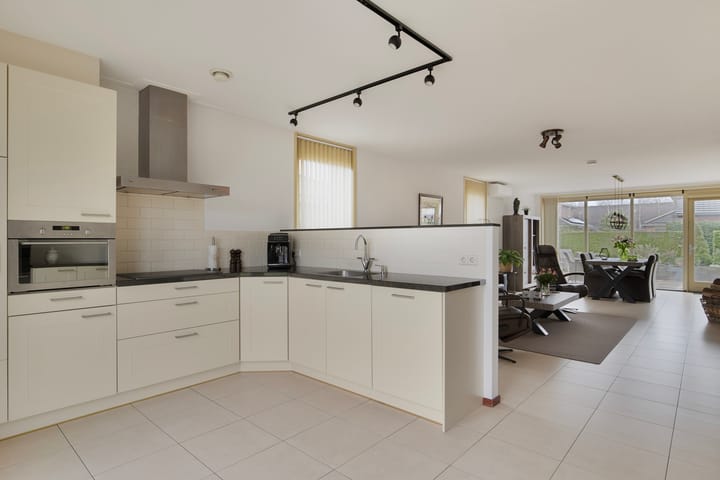 Foto 3 van Katrien Duckstraat 16