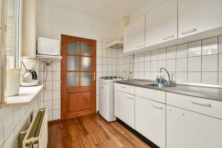 Foto 9 van Tolstoistraat 45