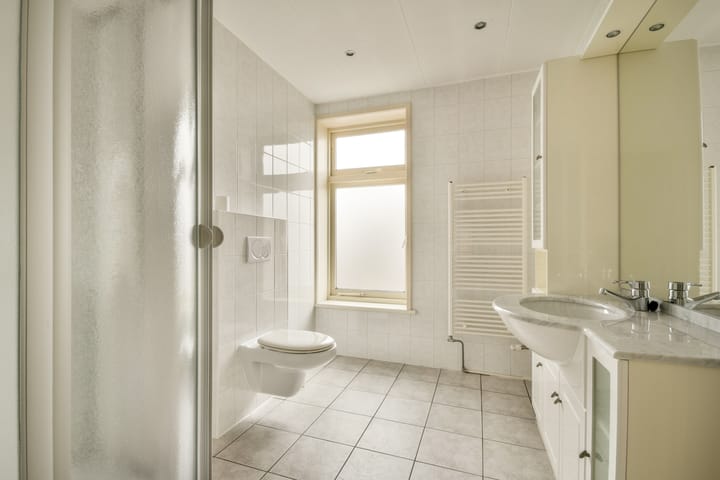 Foto 17 van Tolstoistraat 45