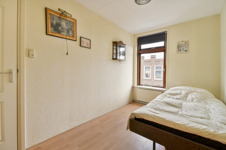 Foto 19 van Tolstoistraat 45