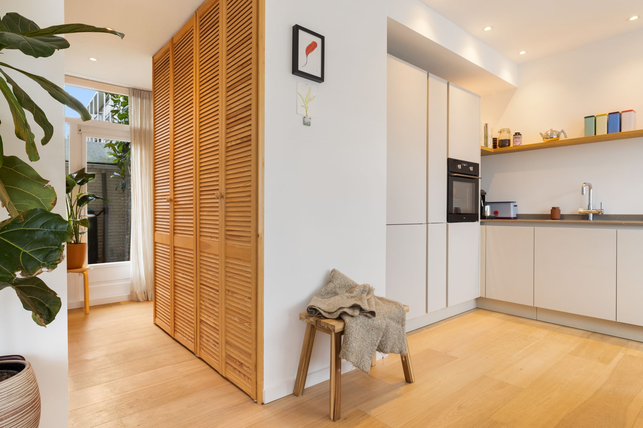 Foto 12 van Buskenblaserstraat 36