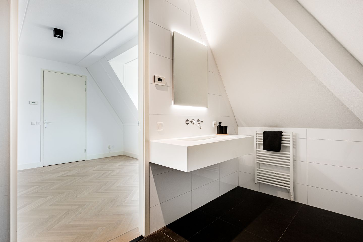 Foto 25 van Amsterdamsestraatweg 104