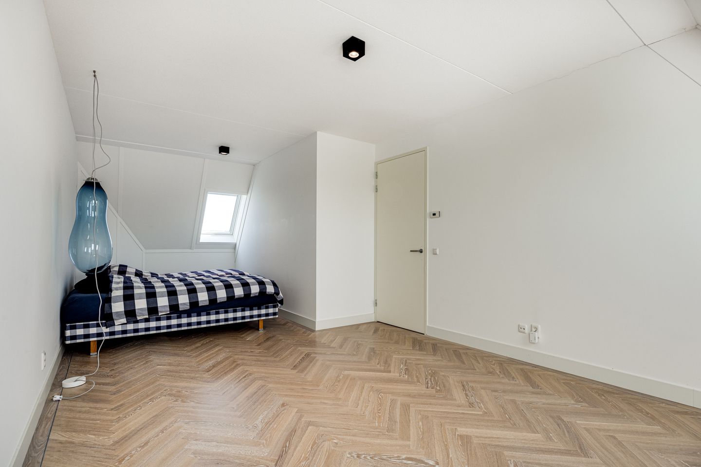 Foto 34 van Amsterdamsestraatweg 104