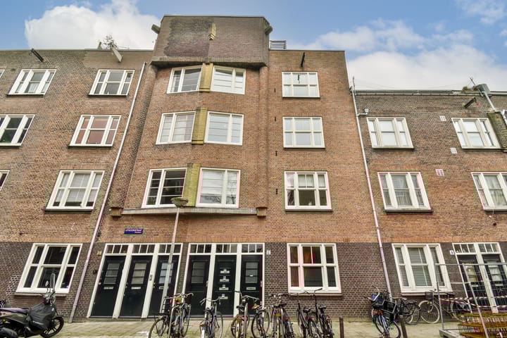 Foto 22 van Uithoornstraat 17-2