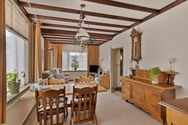 Photo 9 of Burgemeester Eijckelhofstraat 16