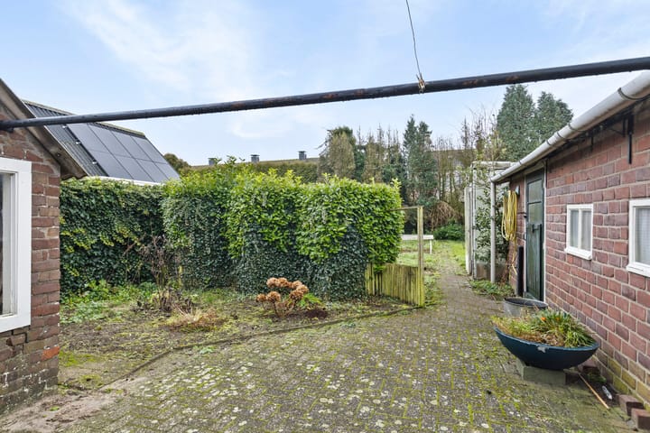 Photo 24 of Burgemeester Eijckelhofstraat 16