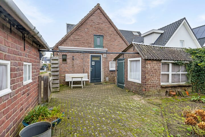 Photo 26 of Burgemeester Eijckelhofstraat 16