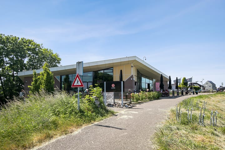 Photo 33 of Burgemeester Eijckelhofstraat 16