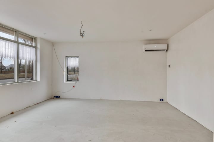 Photo 9 of Zandberg 92