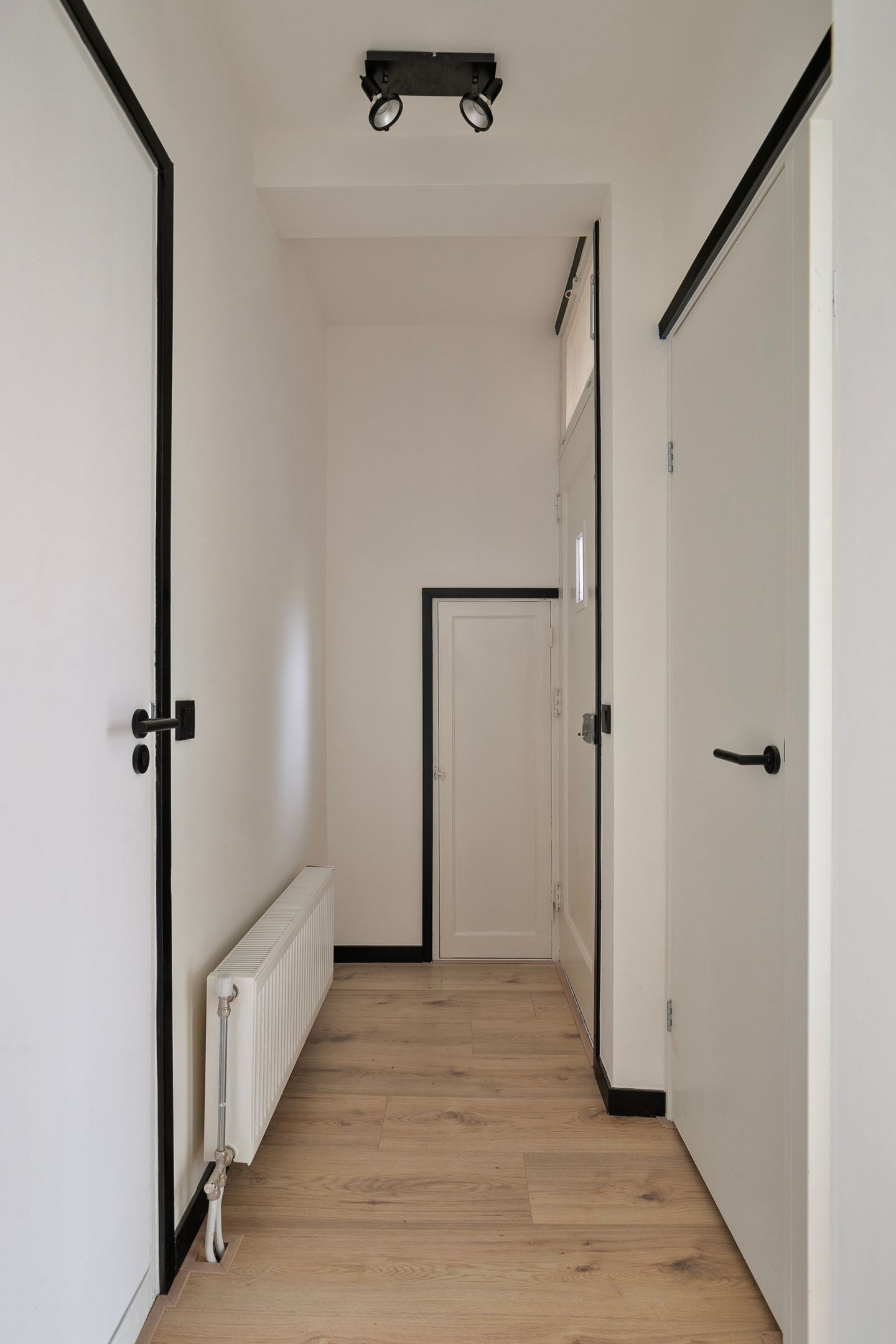 Photo 6 of Terschellingsestraat 23-B