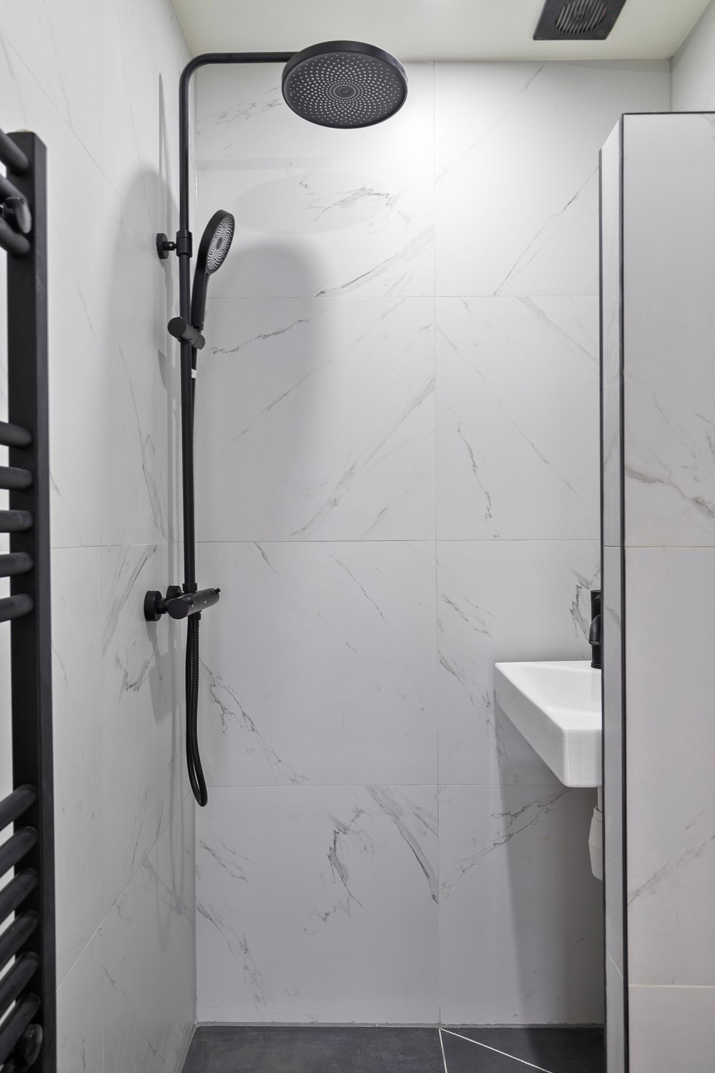 Photo 14 of Terschellingsestraat 23-B