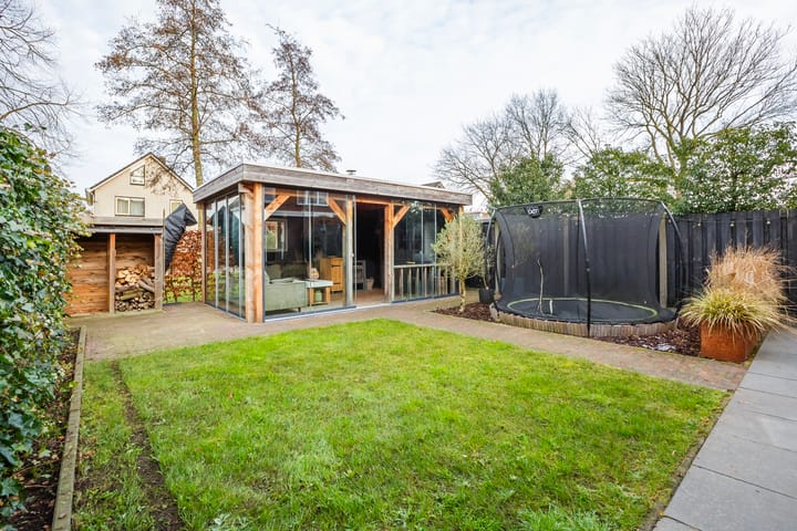 Foto 3 van Hof van Parijs 15