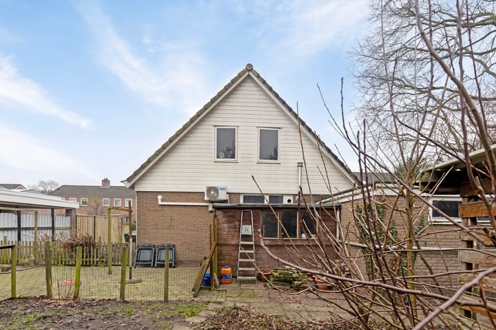 Foto 34 van Burg. Weimalaan 21