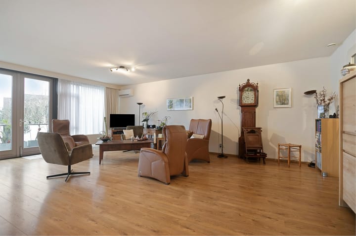 Foto 8 van Zwaanstraat 82