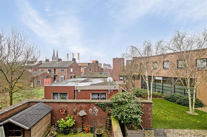 Foto 27 van Zwaanstraat 82