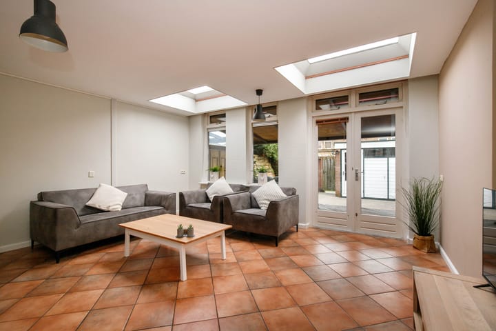 Foto 12 van Leeghwaterstraat 29