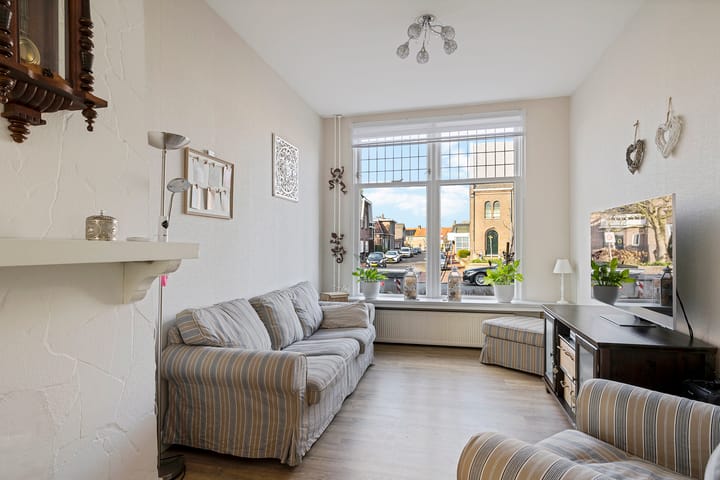 Photo 12 of van Heutszsingel 30