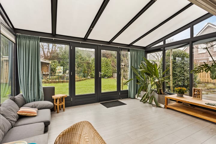 Foto 12 van Dissel 26