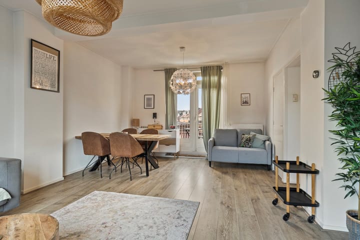 Photo 6 of Röntgenstraat 6