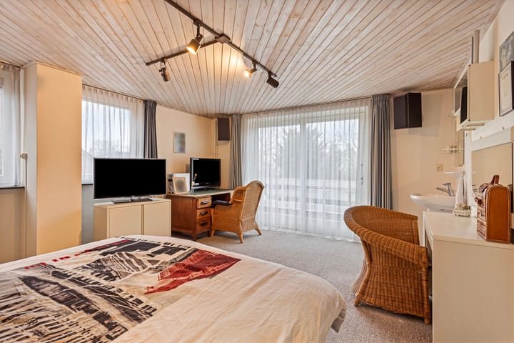 Foto 24 van Dissel 26