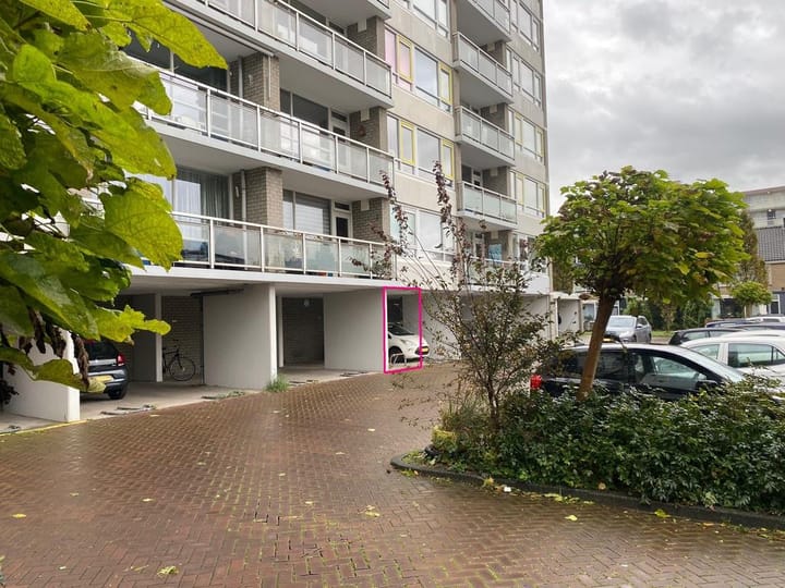 Foto 3 van Madridplantsoen PP 9