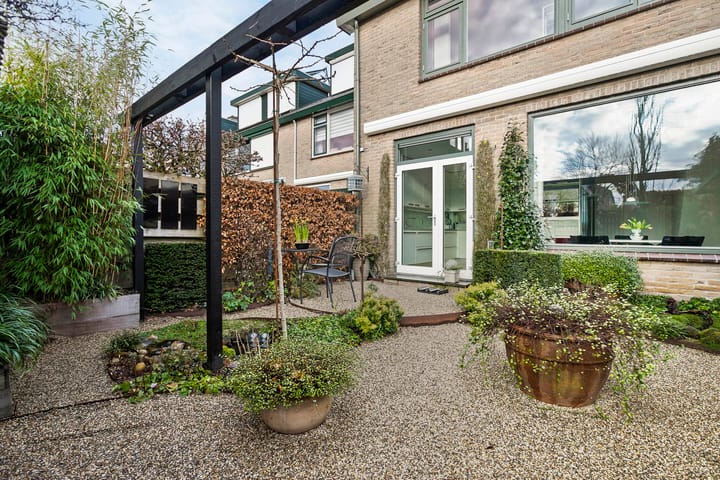 Foto 36 van Van Polanenstraat 64