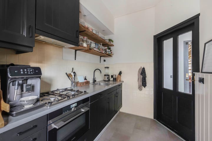 Photo 11 of Binnenweg 39