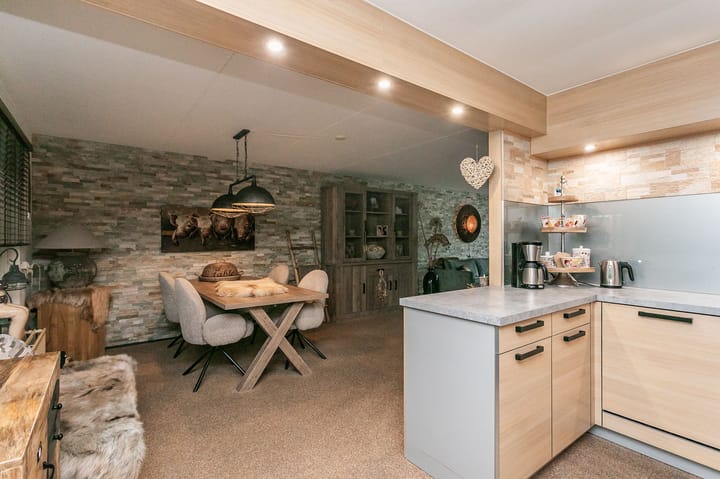 Foto 7 van Ammonieterf 62