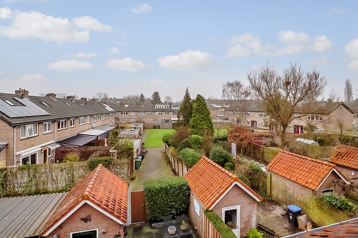 Photo 31 of Bonnikestraat 82