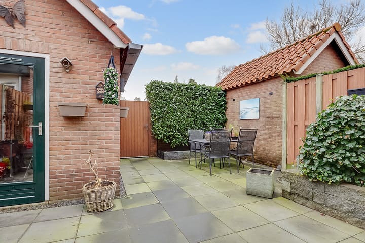 Photo 36 of Bonnikestraat 82