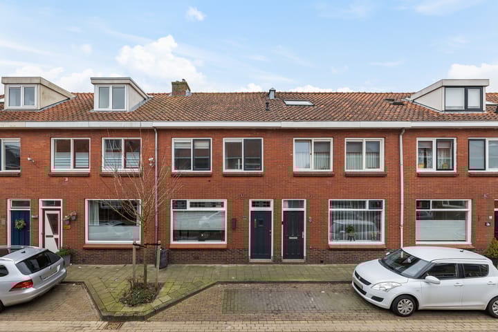 Photo 1 of L. Huismanstraat 11