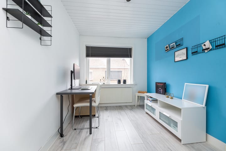 Photo 21 of L. Huismanstraat 11