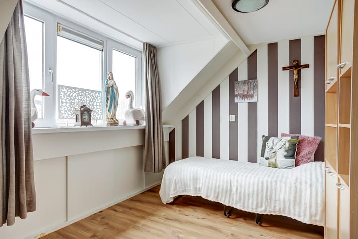 Photo 23 of Vogezenstraat 14