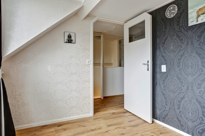 Photo 26 of Vogezenstraat 14