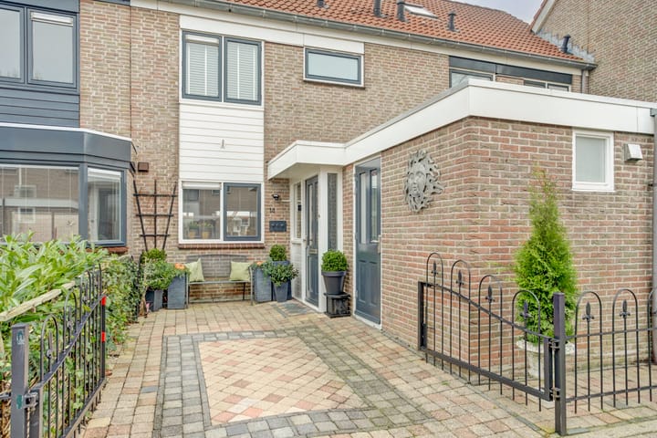 Photo 28 of Vogezenstraat 14