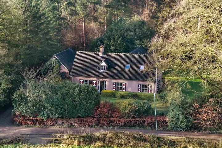 Foto 1 van Hoolweg 1