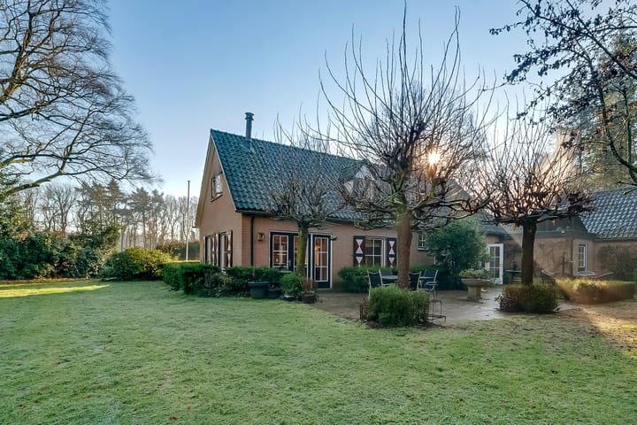 Foto 77 van Hoolweg 1