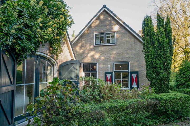 Foto 85 van Hoolweg 1