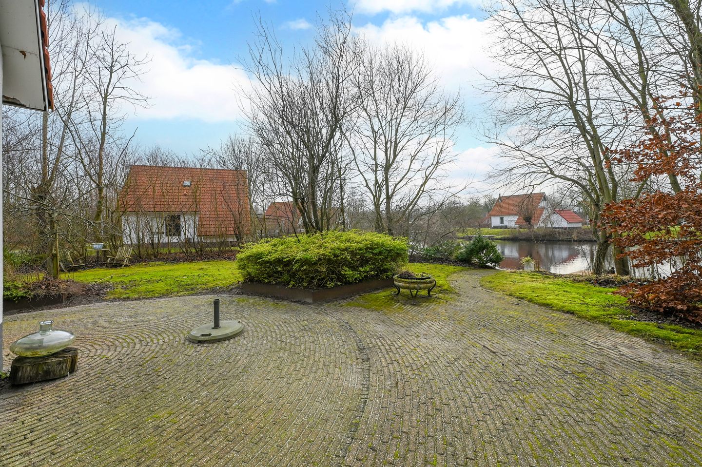 Foto 29 van De Rug 3-096