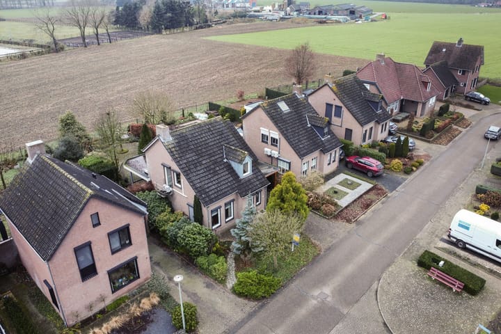 Photo 1 of Hoogveld 9