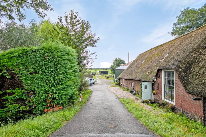 Foto 5 van Provincialeweg West 23