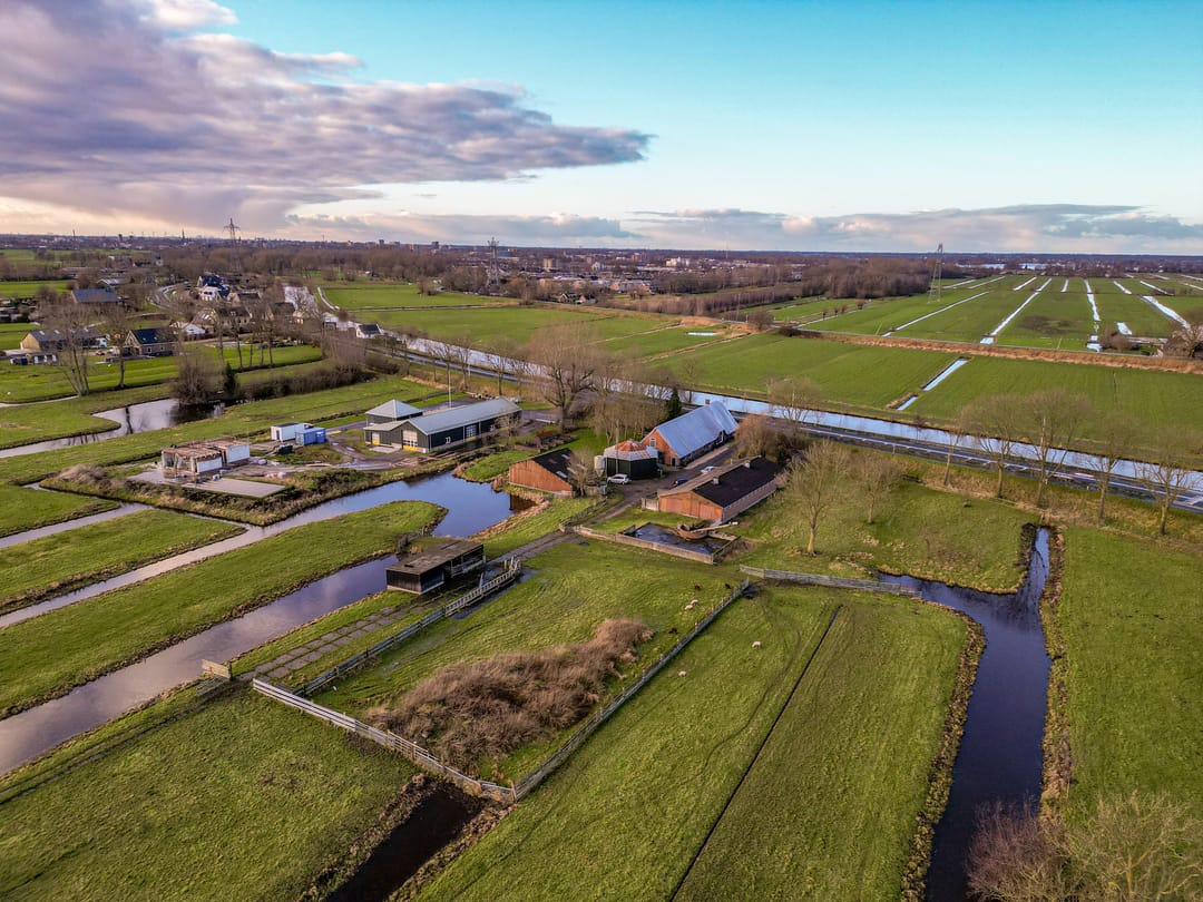 Foto 16 van Provincialeweg West 23