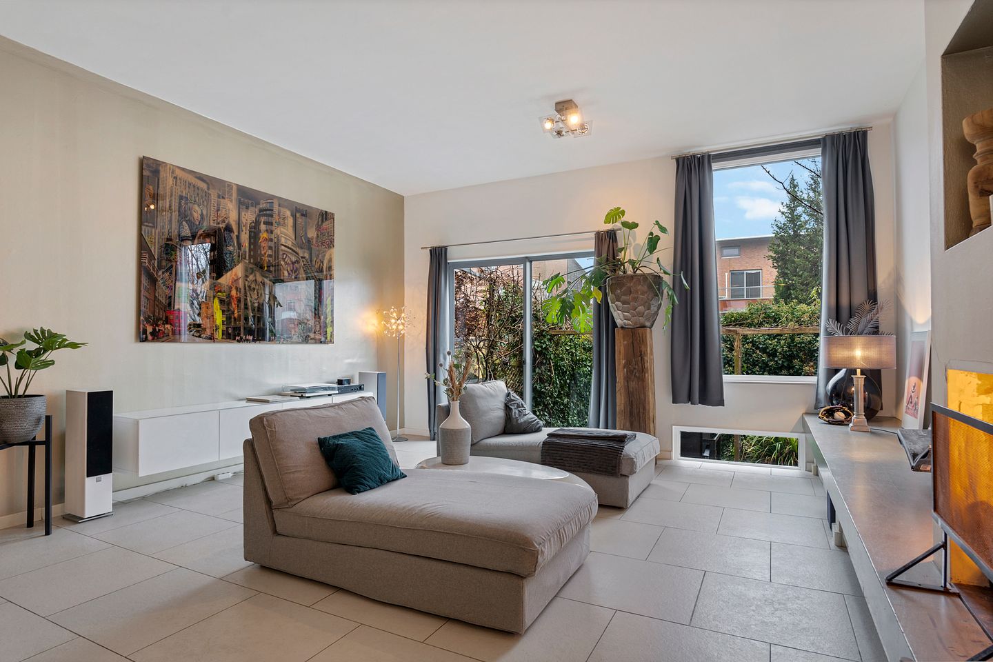 Foto 14 van Zus Braunstraat 10