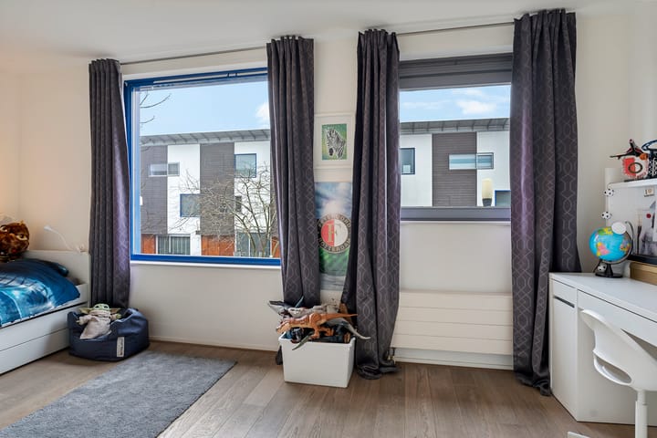 Foto 44 van Zus Braunstraat 10