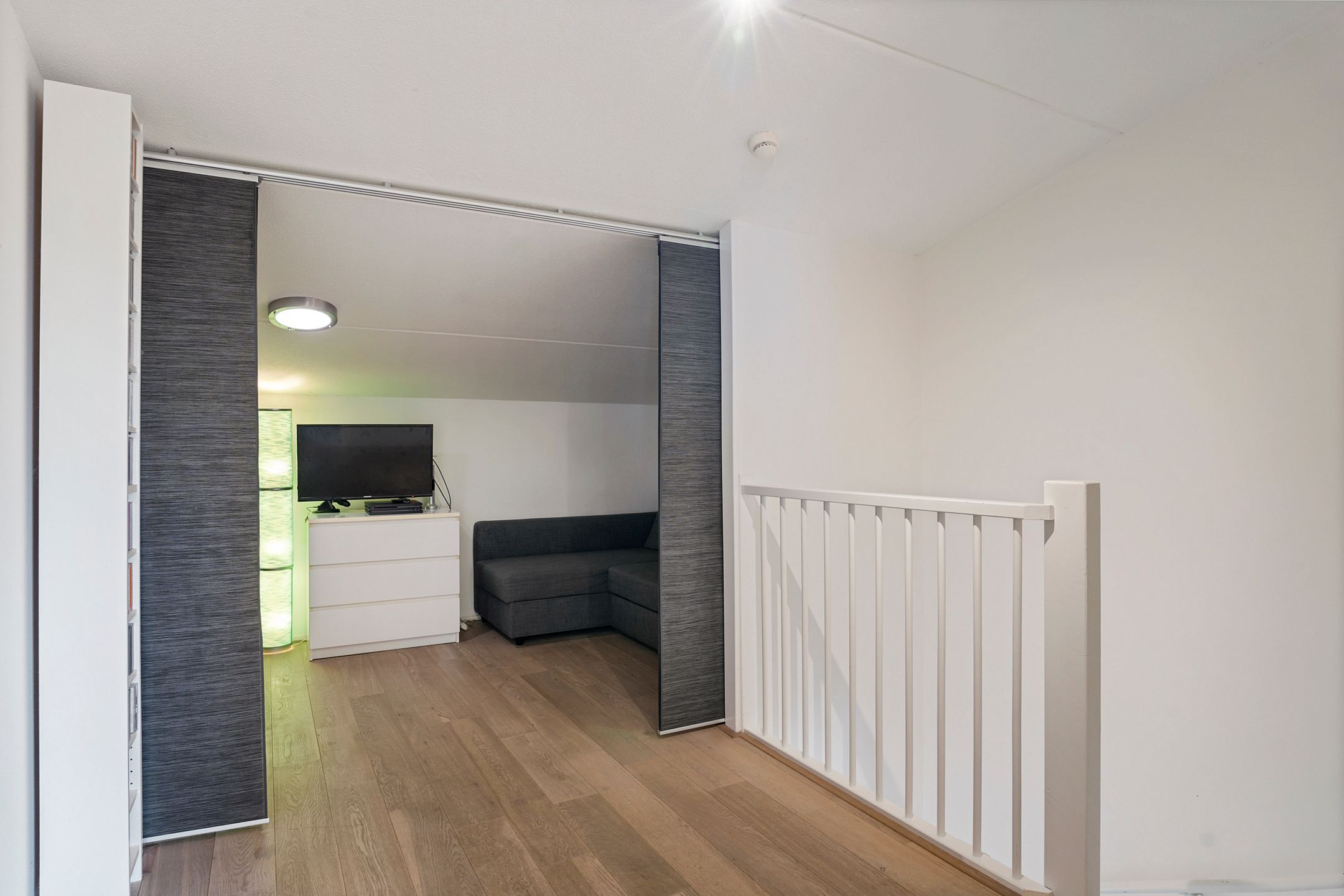 Foto 48 van Zus Braunstraat 10