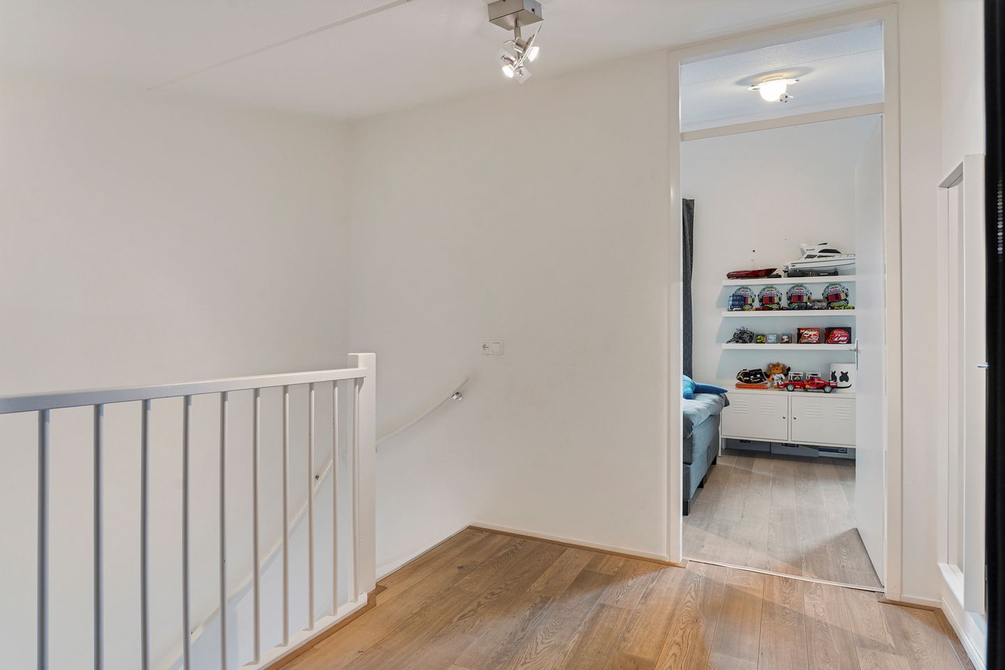 Foto 49 van Zus Braunstraat 10