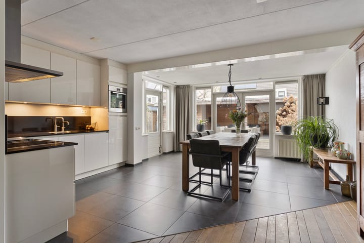 Foto 15 van Antoniuslaan 20